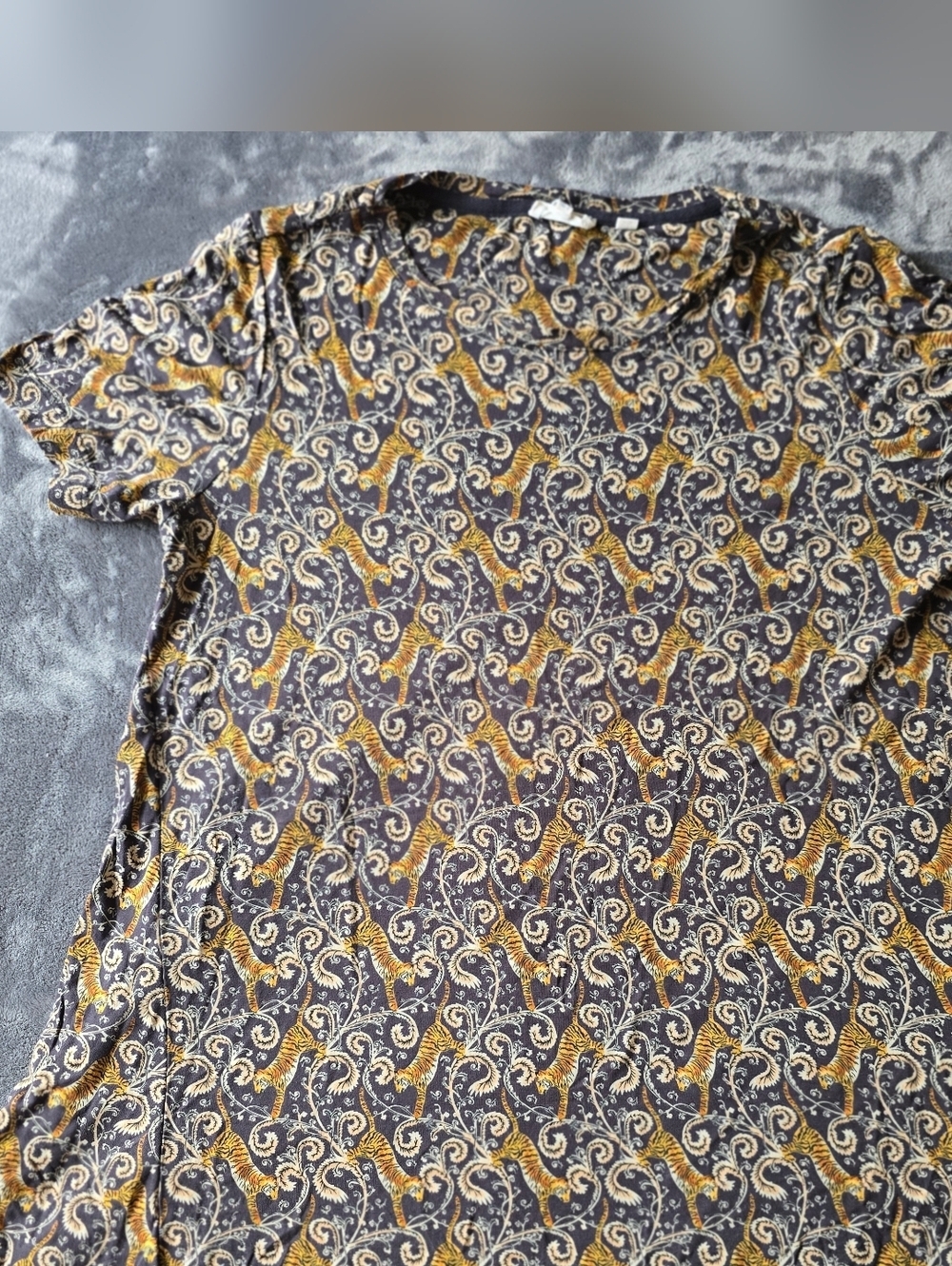 Fat Face Tiger Print Tunic Size 8 View 2